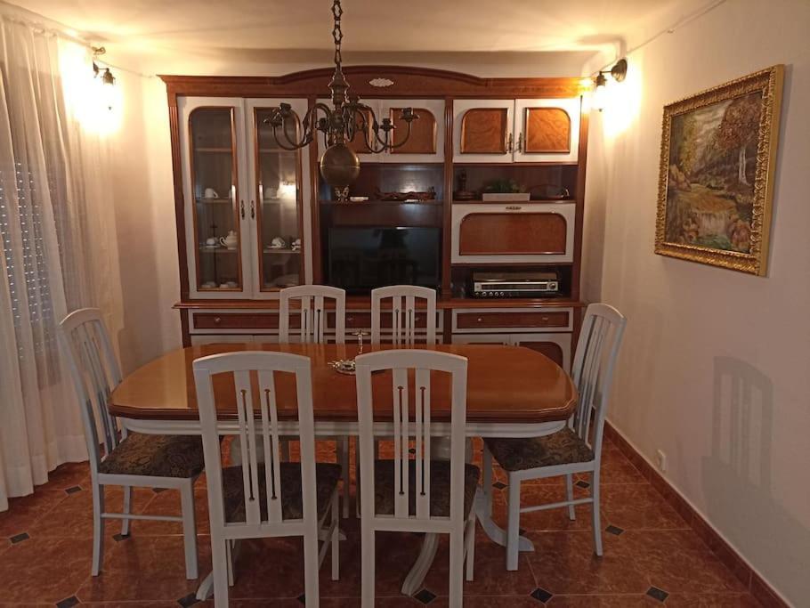 Вилла Casa Acogedora Con Barbacoa Миравет Экстерьер фото